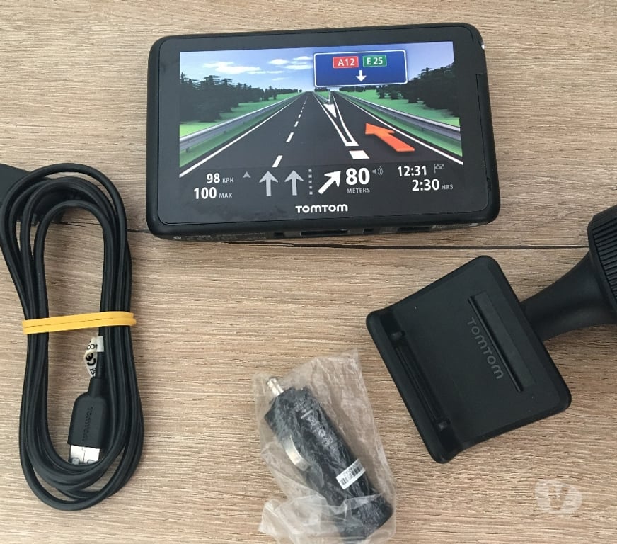 Pièces et services auto Pyrénées-Atlantiques Lanneplaa - 64300 - Photos Vivastreet GPS TomTom GO Live 1005 HDT&M