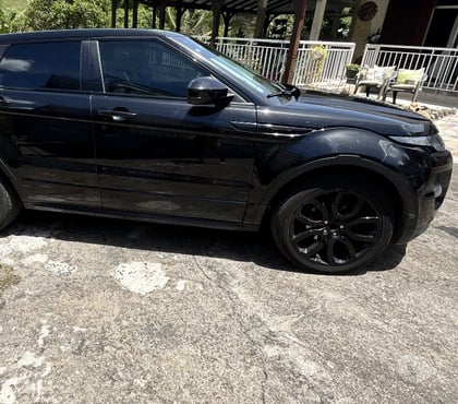 Voitures Les Abymes Guadeloupe - Photos Vivastreet Range Rover Evoque HSE Dynamic 2.0 TD4 150 ch
