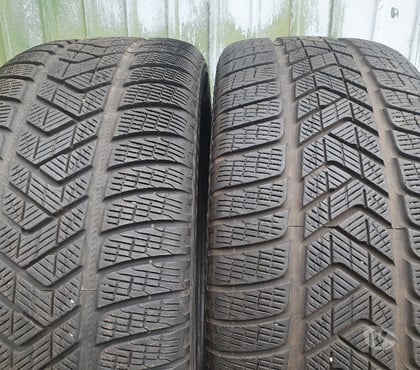 Pièces détachées automobile St Etienne St Etienne - Photos Vivastreet 2 pneus neige 255 60 18 112V Pirelli