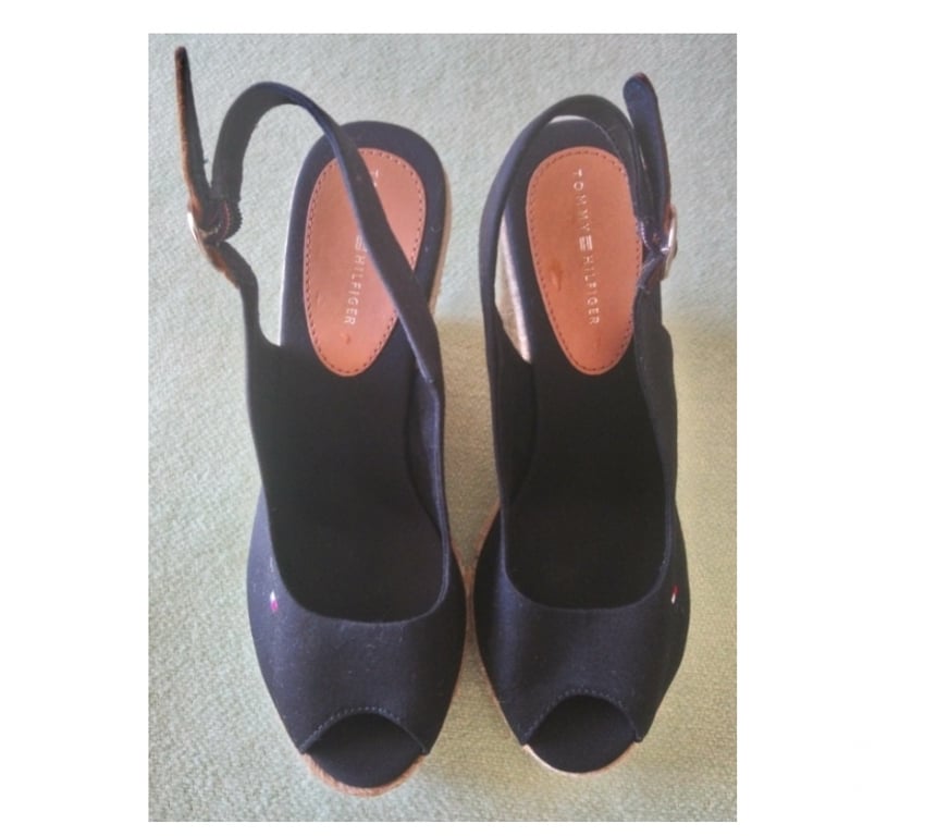 Chaussures Seine-Saint-Denis La Courneuve - 93120 - Photos Vivastreet Espadrilles Tommy Hilfiger