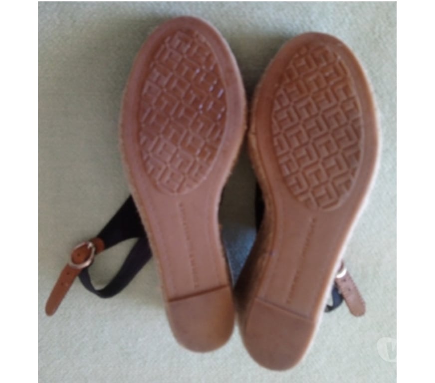 Chaussures Seine-Saint-Denis La Courneuve - 93120 - Photos Vivastreet Espadrilles Tommy Hilfiger