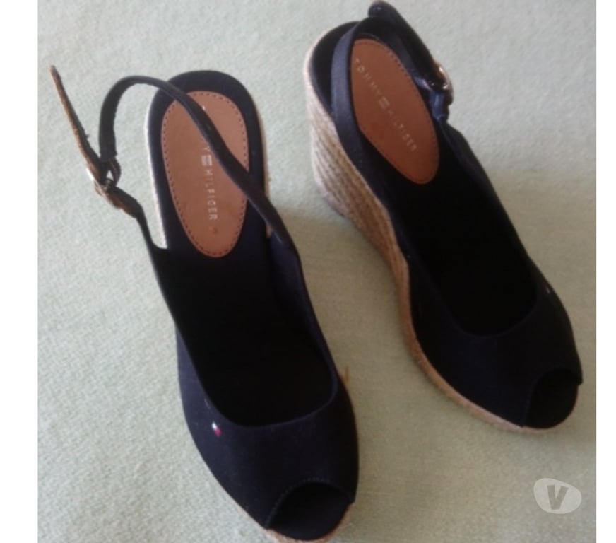 Chaussures Seine-Saint-Denis La Courneuve - 93120 - Photos Vivastreet Espadrilles Tommy Hilfiger