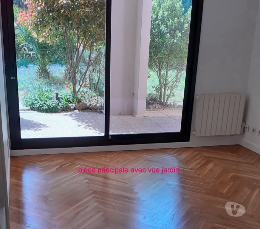 Location appartement Rhône Ste Foy les Lyon - 69110 - Photos Vivastreet T2 45m2 avec jardin 126 m2,garage,dans parc,tennis,volley,