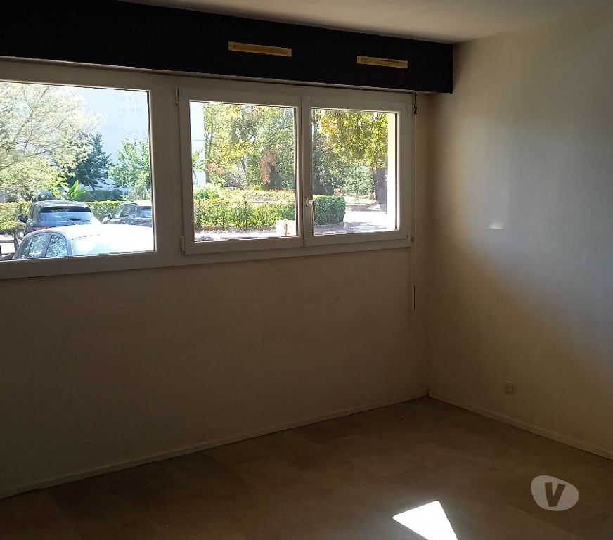 Location appartement Gironde Pessac - 33600 - Photos Vivastreet Appartement T2 RdC PESSAC - CAP DE BOS