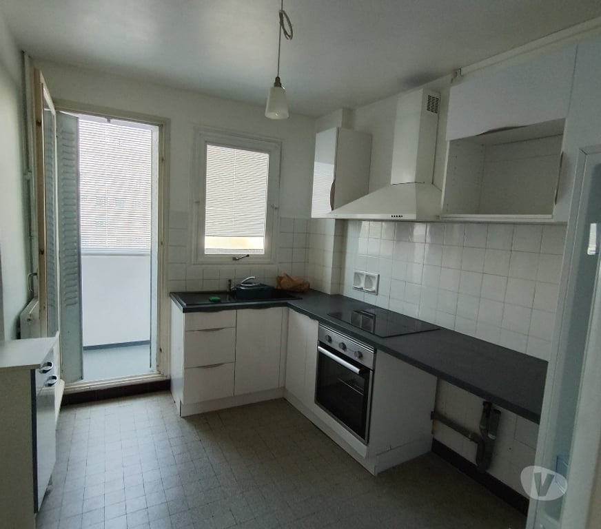 Location appartement Isère Grenoble - Photos Vivastreet Résidence F2 Grenoble quartier Stalingrad