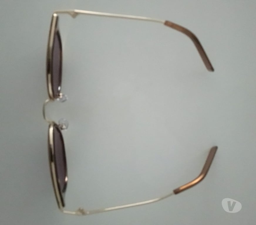 Accessoires - Bagagerie Seine-Saint-Denis La Courneuve - 93120 - Photos Vivastreet Lunette de soleil