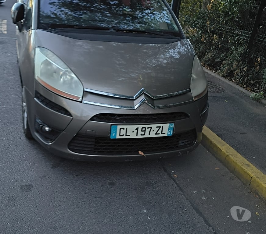 Voiture d'occasion Hauts-de-Seine Bagneux - 92220 - Photos Vivastreet À vendre C4 Citroën Picasso boîte automatique