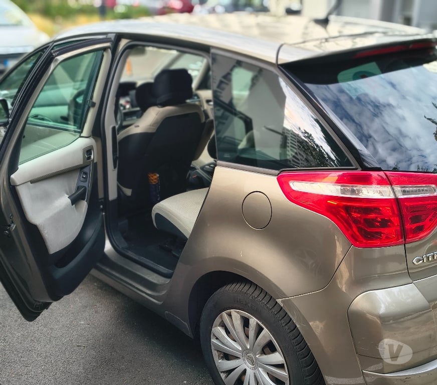 Voiture d'occasion Hauts-de-Seine Bagneux - 92220 - Photos Vivastreet À vendre C4 Citroën Picasso boîte automatique