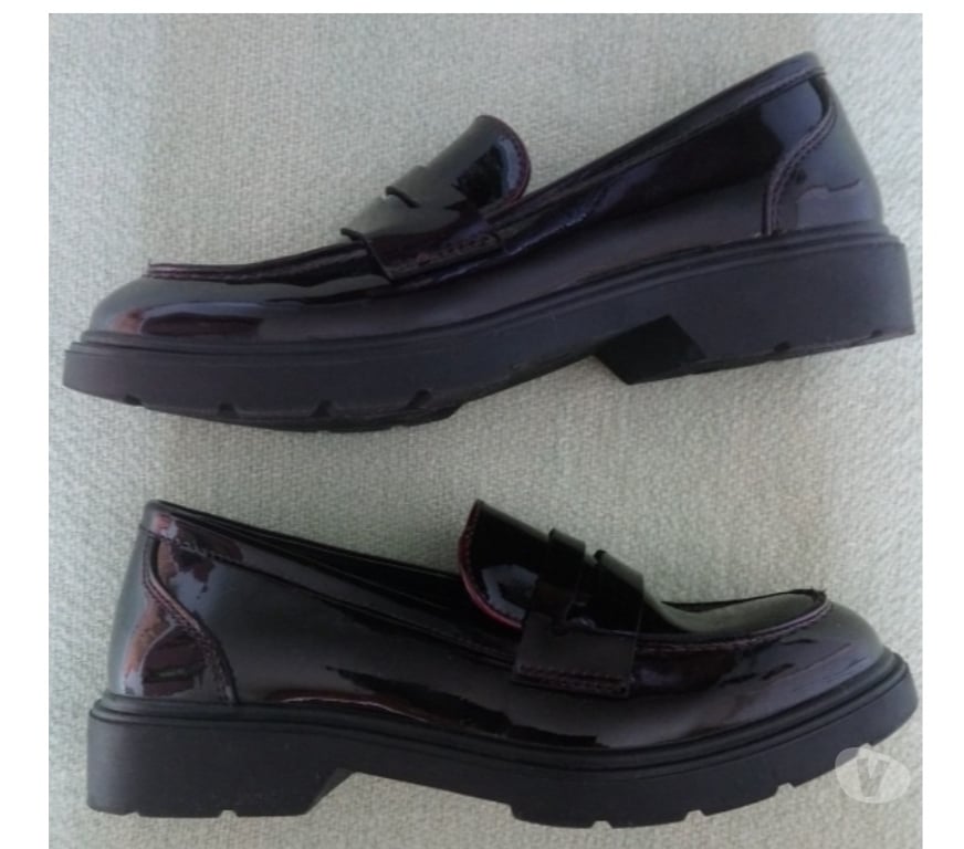 Chaussures Seine-Saint-Denis La Courneuve - 93120 - Photos Vivastreet Ballerines vernis à semelle épaisse