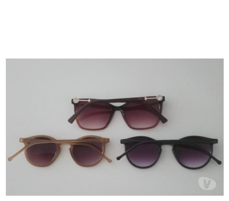 Accessoires - Bagagerie Seine-Saint-Denis La Courneuve - 93120 - Photos Vivastreet 3 paires de lunettes de soleil