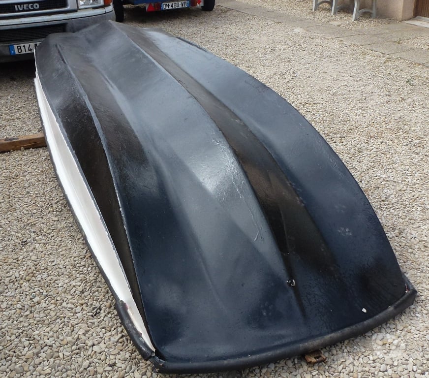 Bateaux à moteur Marne Chalons en Champagne - 51000 - Photos Vivastreet barque pour pêche ou chasse