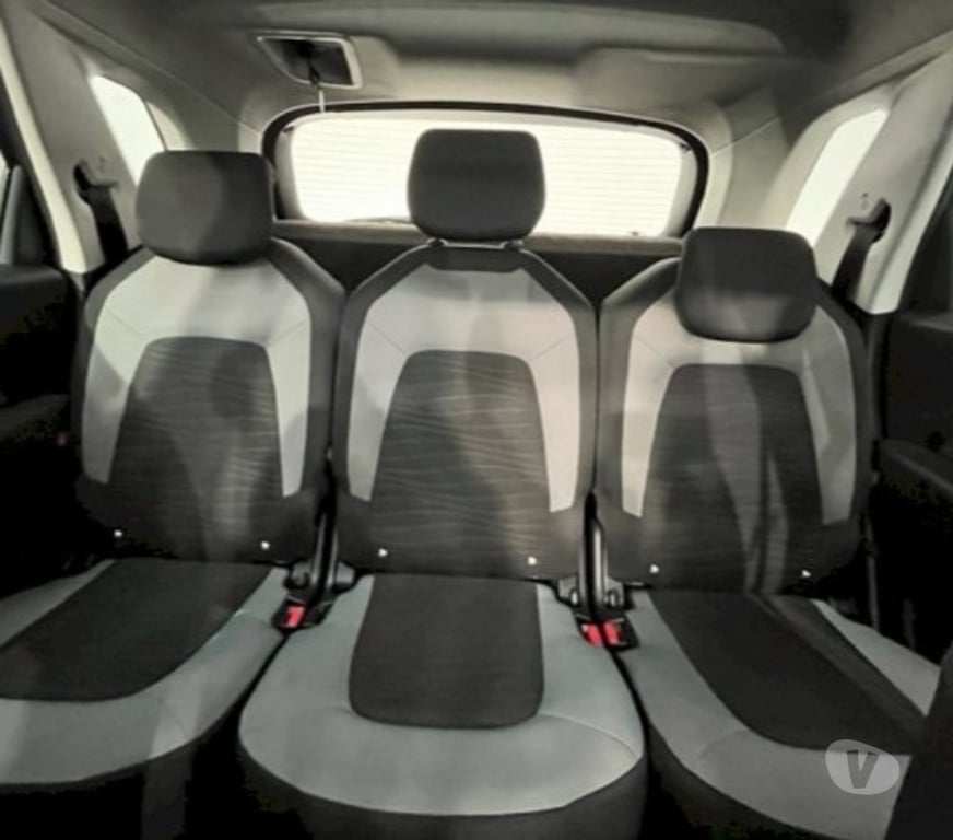 Voiture d'occasion Meurthe-et-Moselle Nancy - Photos Vivastreet Citroën C4 Picasso 2.0 BlueHDi 150 ch – TOUTES OPTIONS