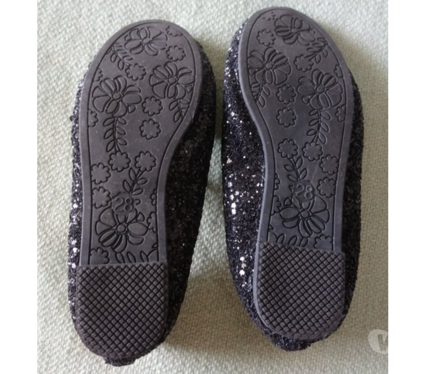 Chaussures Seine-Saint-Denis La Courneuve - 93120 - Photos Vivastreet Ballerines plates