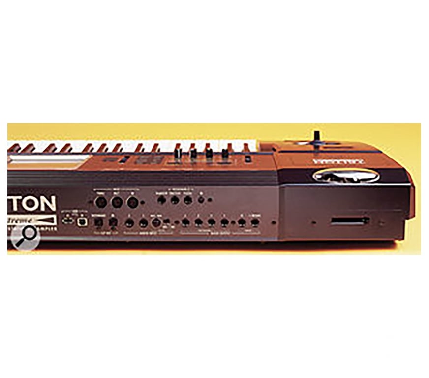 Instruments de musique Bas-Rhin Mommenheim - 67670 - Photos Vivastreet KORG Triton Extreme - Synthé 61 touches