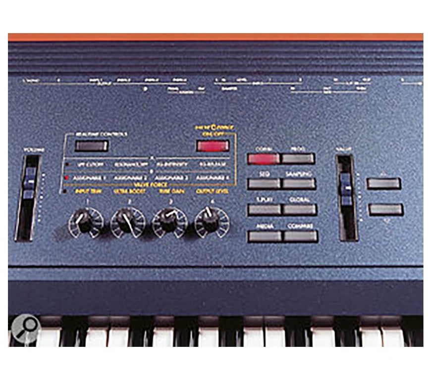 Instruments de musique Bas-Rhin Mommenheim - 67670 - Photos Vivastreet KORG Triton Extreme - Synthé 61 touches