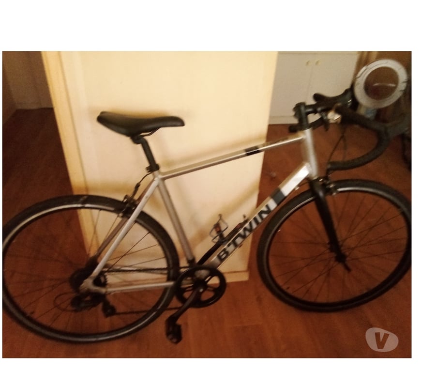 Matériel de sport Pas-de-Calais Henin Beaumont - 62110 - Photos Vivastreet Vélo Btwin triban 100