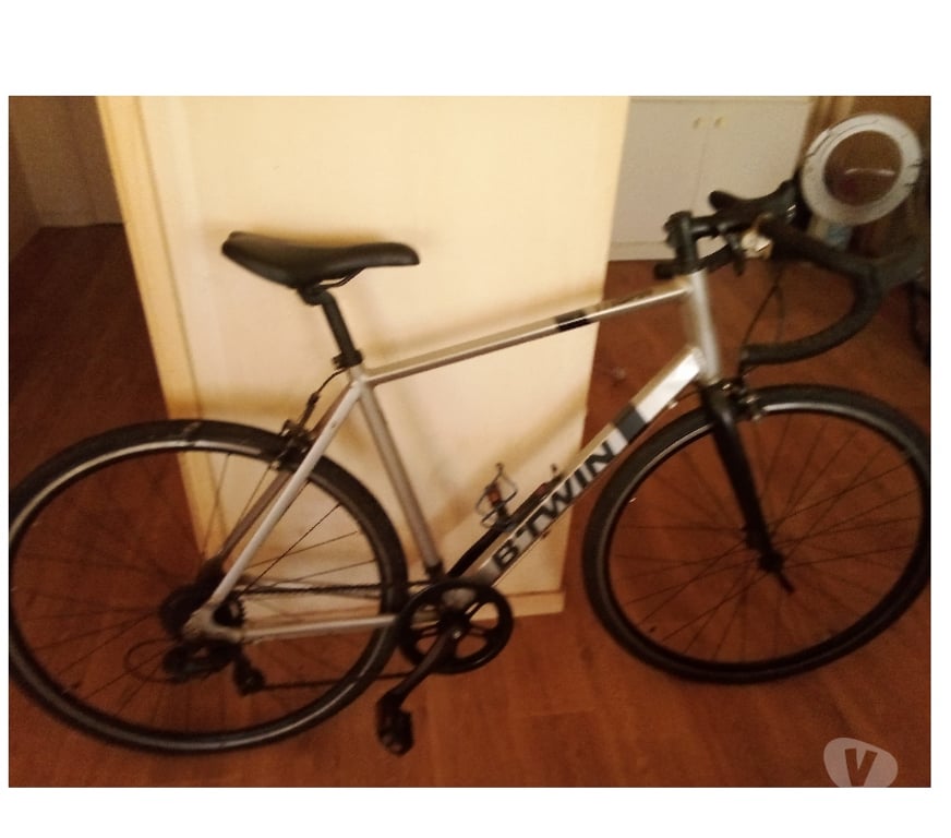 Matériel de sport Pas-de-Calais Henin Beaumont - 62110 - Photos Vivastreet Vélo Btwin triban 100