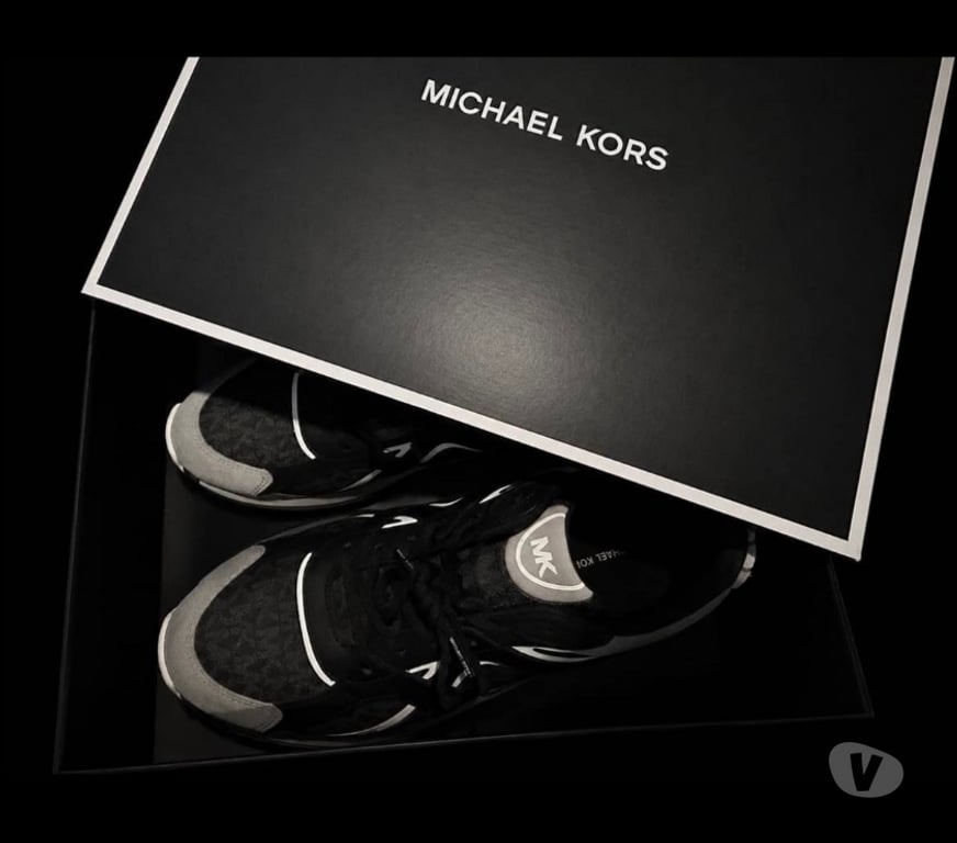 Chaussures Rhône Decines Charpieu - 69150 - Photos Vivastreet Chaussures Michael Kors comme neuves!