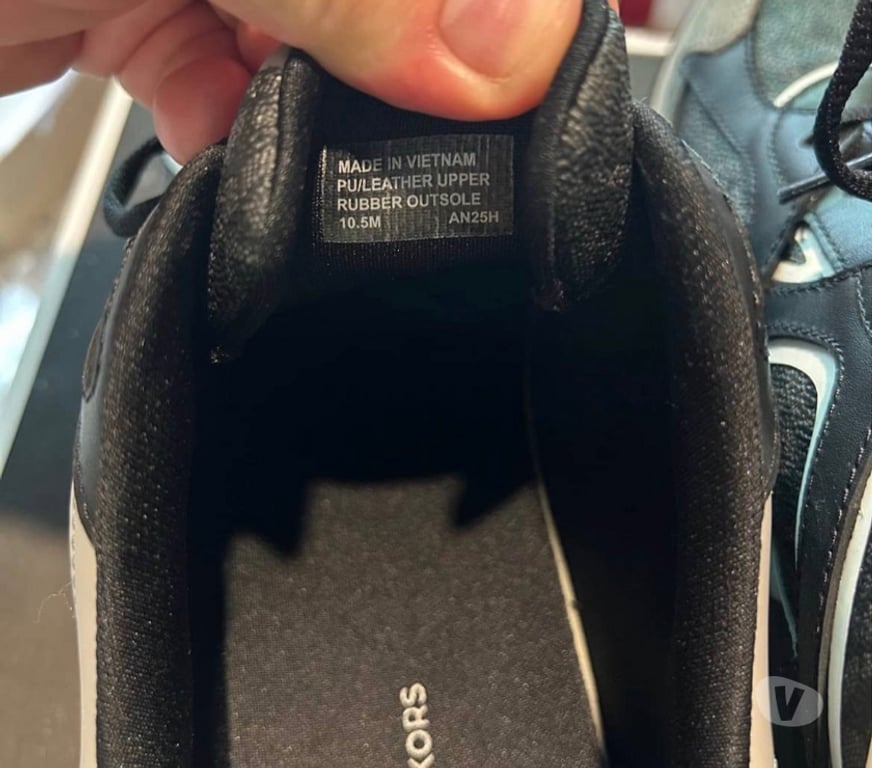 Chaussures Rhône Decines Charpieu - 69150 - Photos Vivastreet Chaussures Michael Kors comme neuves!
