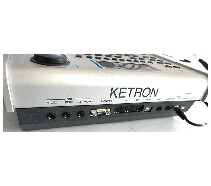 Instruments de musique Bas-Rhin Mommenheim - 67670 - Photos Vivastreet Ketron midjay-expand arrang lecteur smf+mp3+hd