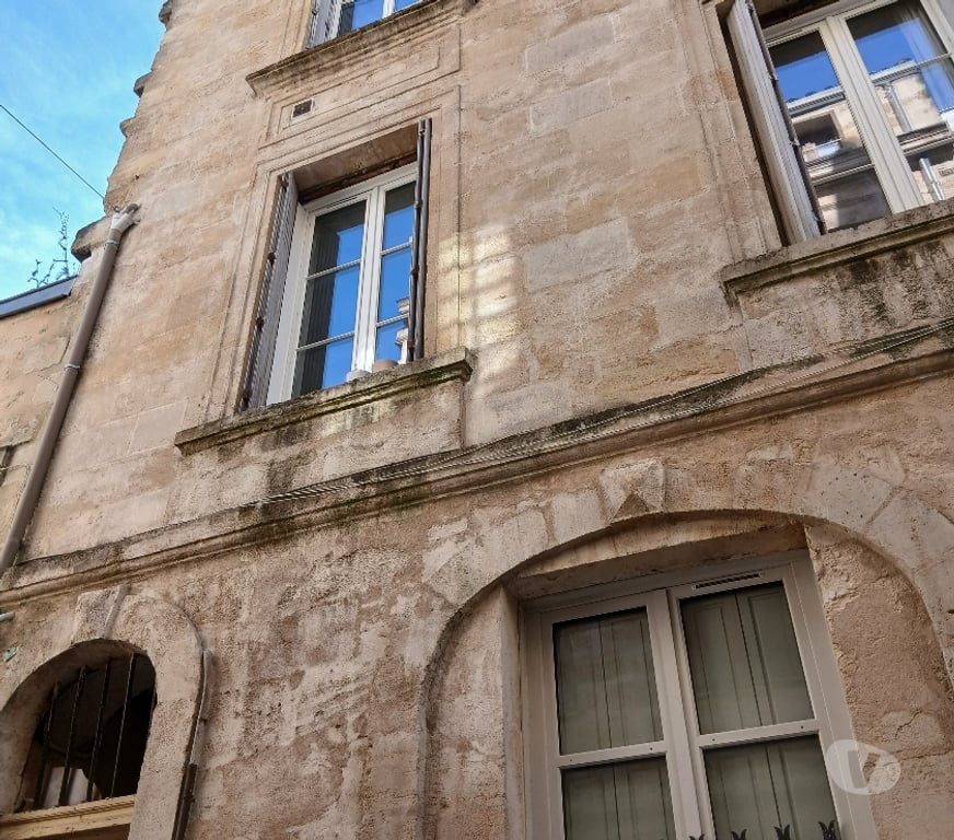 Appartements à vendre Gironde Bordeaux - Photos Vivastreet T1 quartier Saint-Michel, Bordeaux