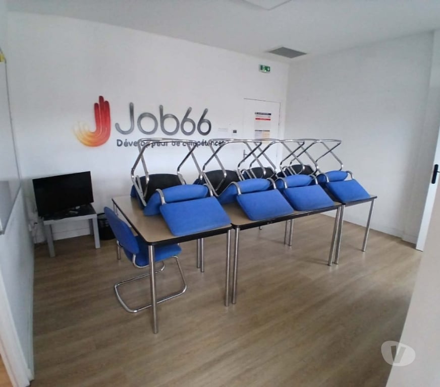 bureaux locaux Pyrénées-Orientales Perpignan - Photos Vivastreet rond point des baléares, beau local 50 m2, à louer.