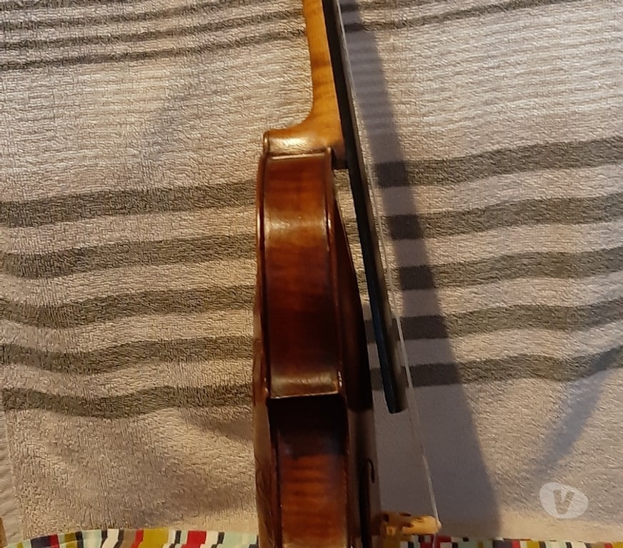 Instruments de musique Bouches-du-Rhône St Victoret - 13730 - Photos Vivastreet Violon 4 4 prêt à jouer