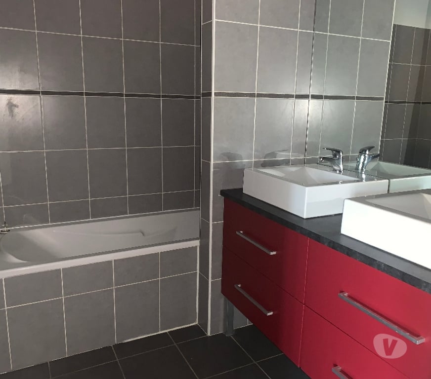 Appartements à vendre Pyrénées-Atlantiques Pau - 64000 - Photos Vivastreet Appartement T3 récent 75m² avec terrasse - Pau Centre