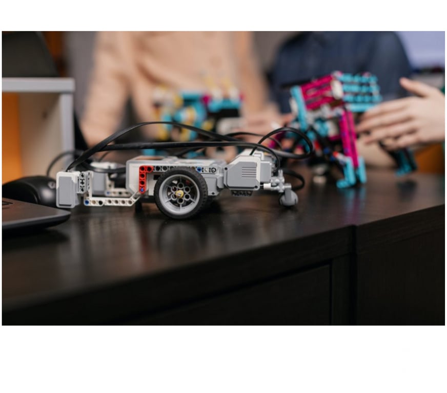 Informatique Loire St Etienne - Photos Vivastreet Bon activités découverte vacances Robotique ou CodeGaming