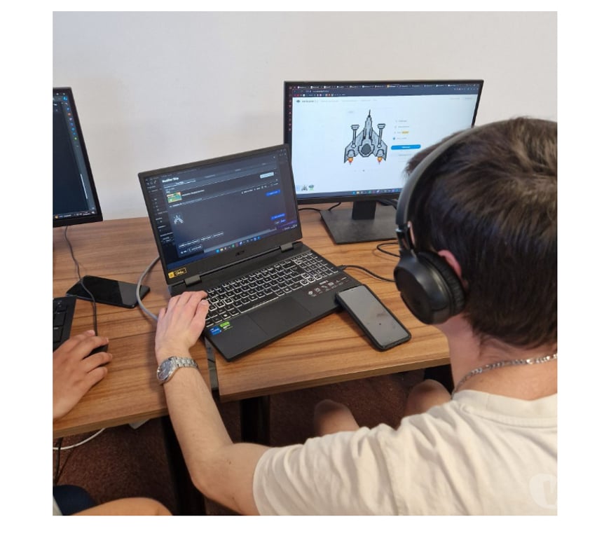 Informatique Loire St Etienne - Photos Vivastreet Bon activités découverte vacances Robotique ou CodeGaming