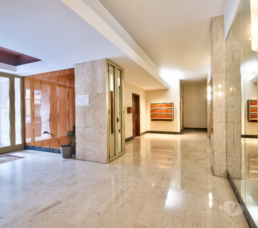 Appartements à vendre Alpes-Maritimes Nice - Photos Vivastreet Appartement T3 Traversant