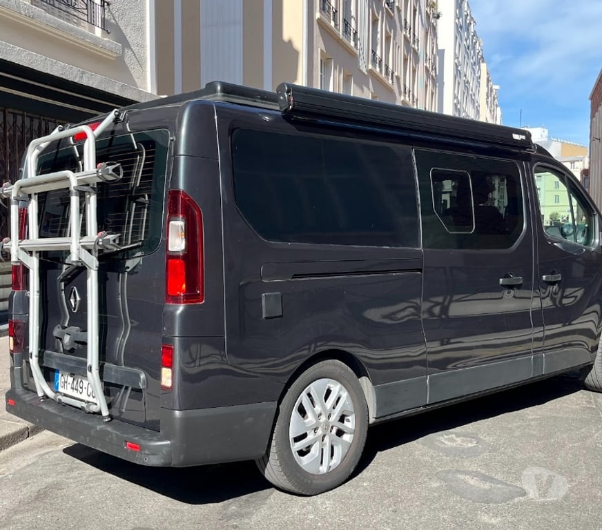 Camping car occasion Paris Paris 18ème ardt - 75018 - Photos Vivastreet Van Randger R535 Renault Trafic 145 ch BVA 4 couchages 23890