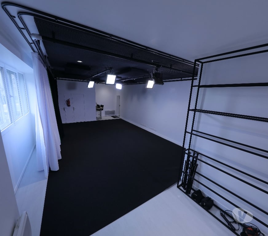 bureaux locaux Hauts-de-Seine Vanves - 92170 - Photos Vivastreet Local Commercial 57 m² – Vanves (Porte de Versailles)