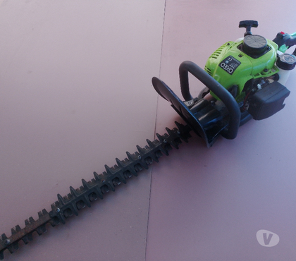 Bricolage - Jardin - Outillage Janze Ille-et-Vilaine - Photos Vivastreet Taille haie thermique