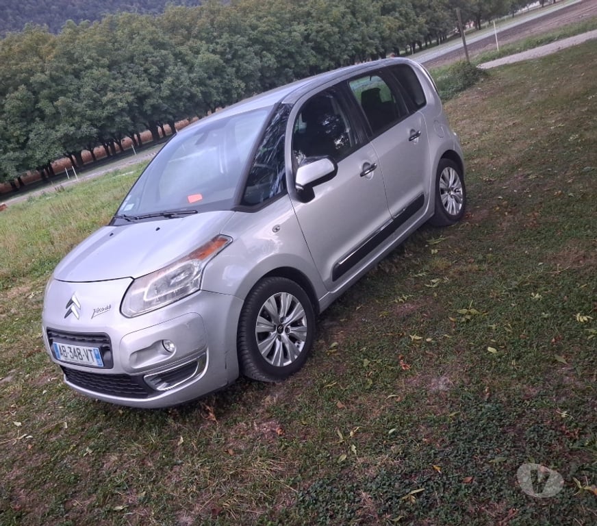 Voiture d'occasion Isère Tullins - Photos Vivastreet C3 picasso 1,6 HDI