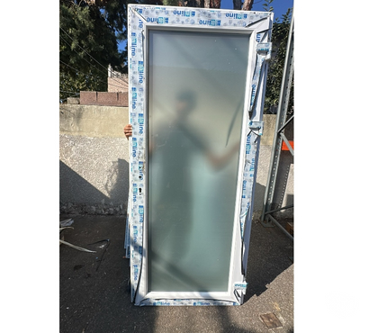 Bricolage - Jardinage Couzon au Mont d'Or Rhône - Photos Vivastreet Porte fenêtre pvc blanc un vantail Haut 2230 960