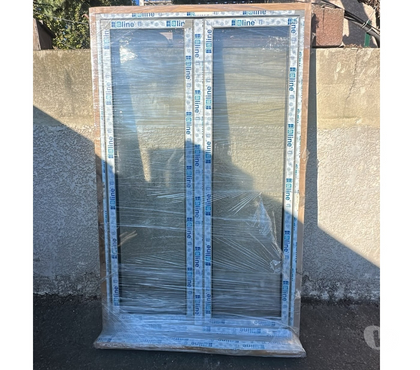 Bricolage - Jardin - Outillage Lentilly Rhône - Photos Vivastreet 115 porte fenêtre deux vantaux en alu champagne Haut 1950 