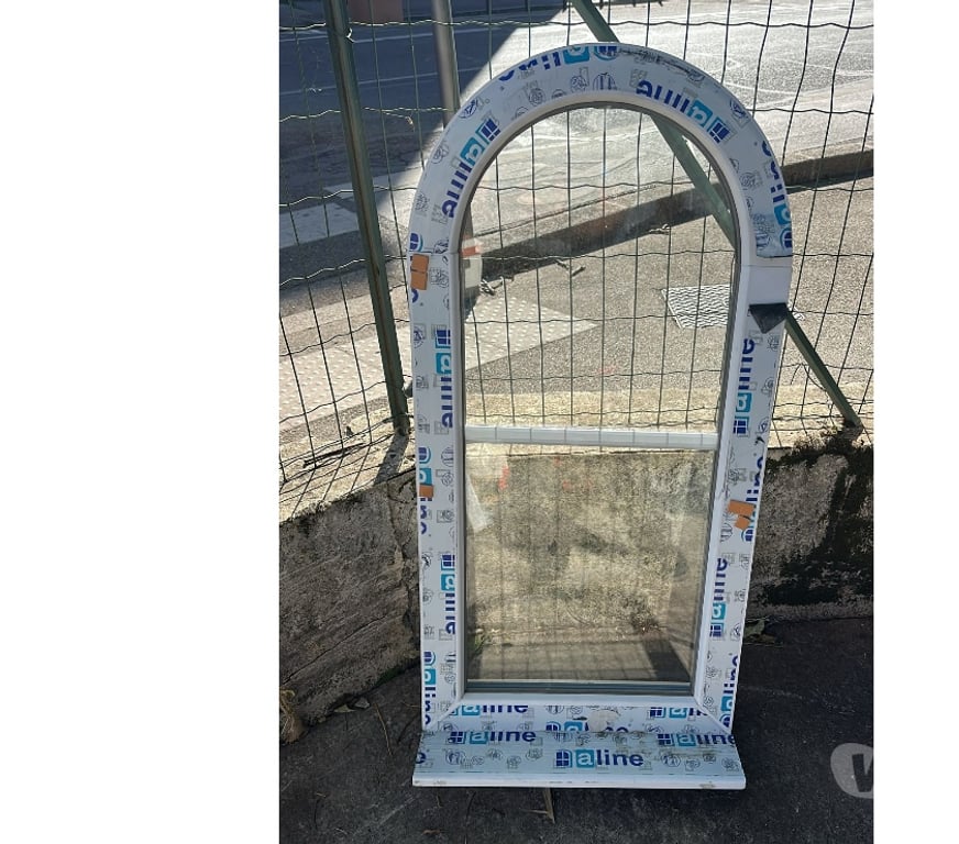  Rhône Givors - Photos Vivastreet Fenêtre fixe blanc Haut 1020 Larg 510