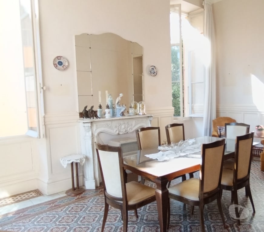 Appartements à vendre Alpes-Maritimes Nice - Photos Vivastreet Rare, élégant et lumineux 91 m2 aux Arènes de cimiez