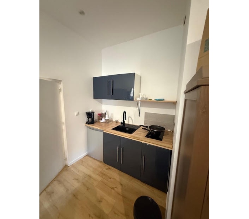 Appartement meublé Seine-Maritime Le Havre - Photos Vivastreet STUDIO ENTIEREMENT MEUBLE HYPER CENTRE-VILLE 440€ CC
