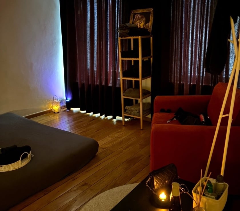 Paris 17ème ardt - Paris — Lili massage bien être