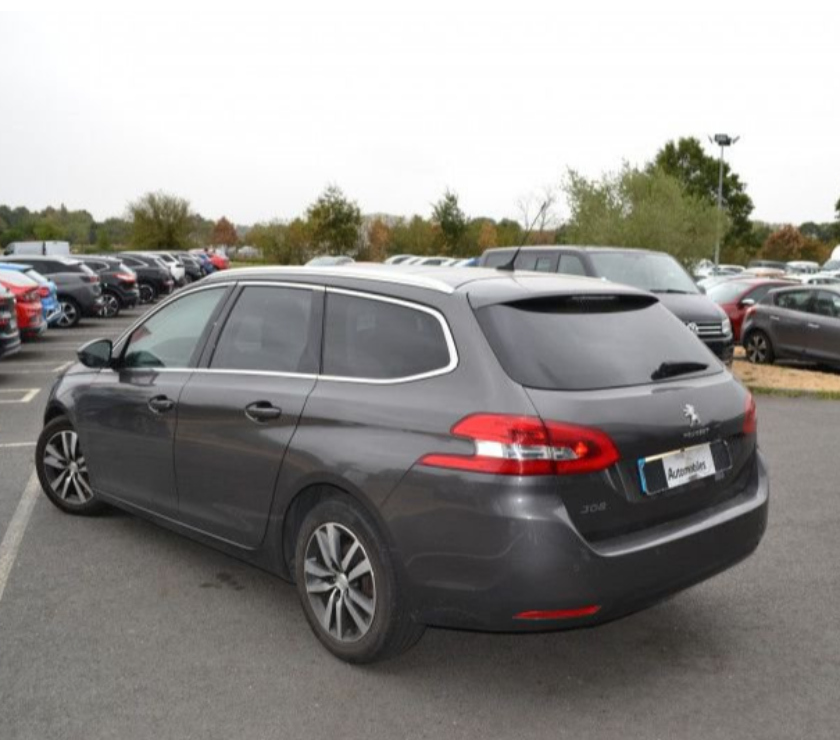 Voiture d'occasion Mayenne Laval - 53000 - Photos Vivastreet Peugeot308 SW 2.0 BlueHDi 150 ch Allure EAT6-Diesel-Auto