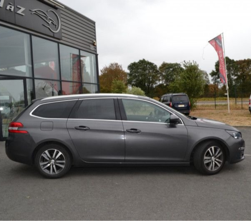 Voiture d'occasion Mayenne Laval - 53000 - Photos Vivastreet Peugeot308 SW 2.0 BlueHDi 150 ch Allure EAT6-Diesel-Auto