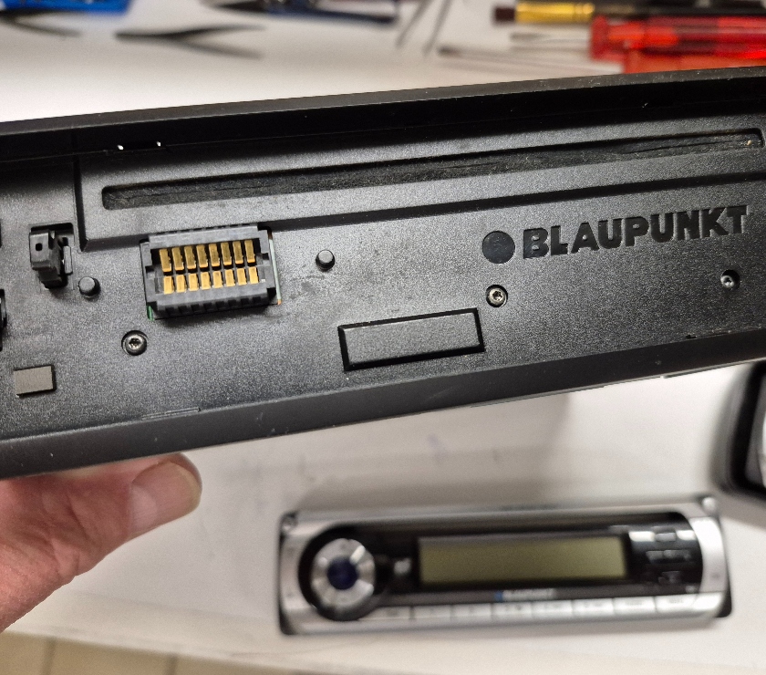 Pièces et services auto Haut-Rhin Kingersheim - 68260 - Photos Vivastreet Autoradio lecteur de CD Blaupunkt