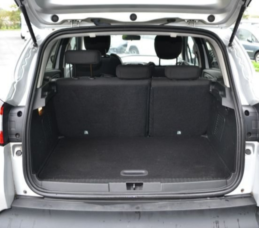 Voiture d'occasion Mayenne Laval - 53000 - Photos Vivastreet Renault Captur 0.9 TCE 90CH STOP&START ENERGY INTENS ECO
