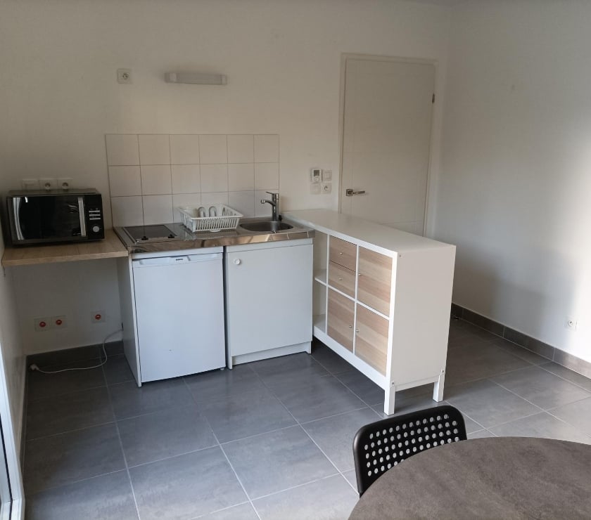 Nantes - Nantes — Appartement T1 T2 en excellent état