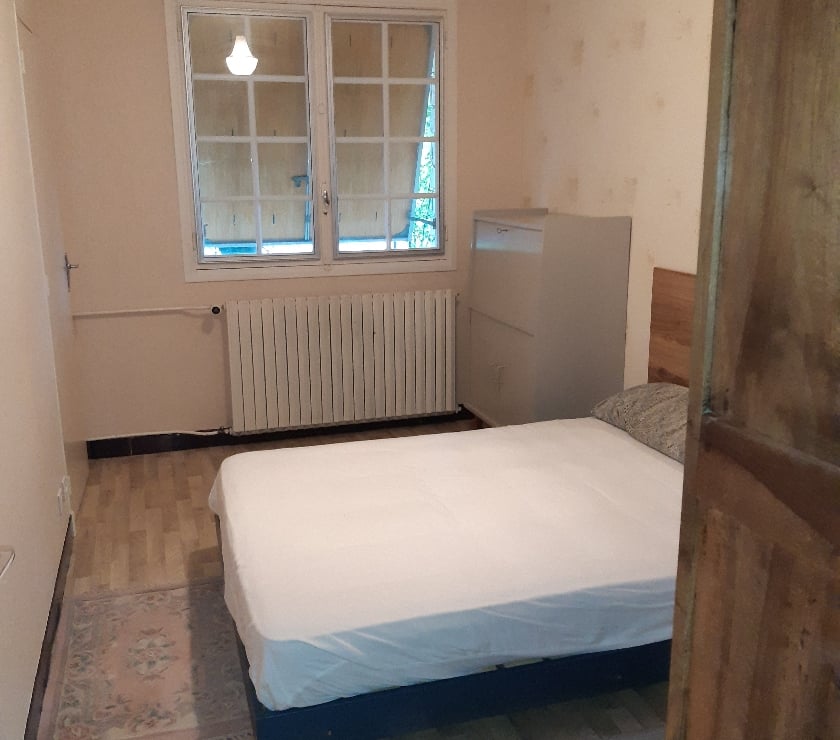 Appartement meublé Allier Cusset - 03300 - Photos Vivastreet part loue F2 meuble rdc