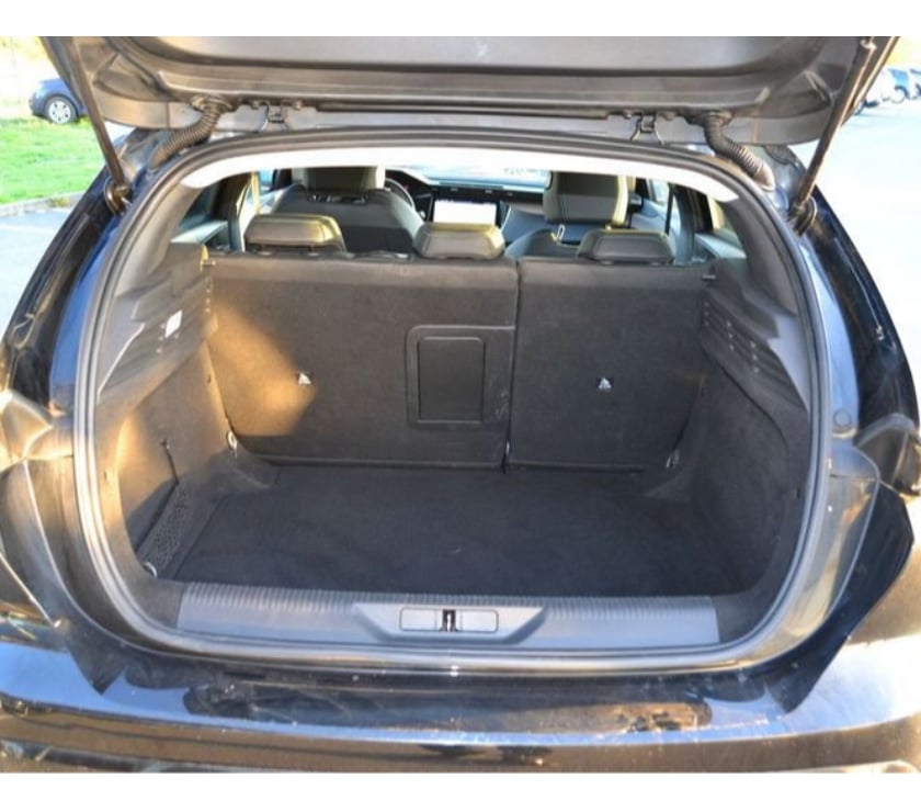 Voiture d'occasion Mayenne Laval - 53000 - Photos Vivastreet Peugeot 308 1.2 PURETECH 130CH S&S ALLURE EAT8