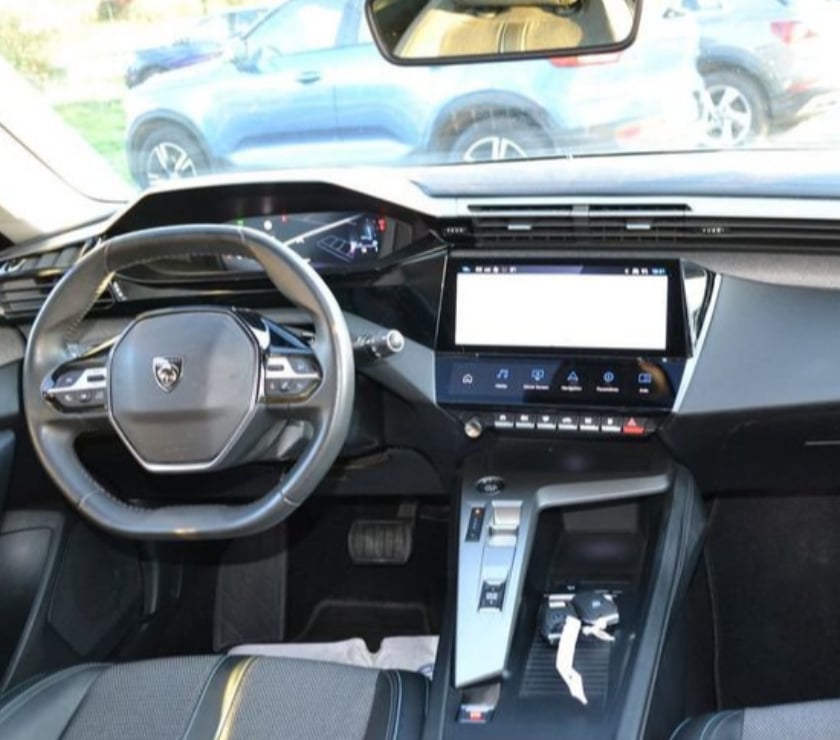 Voiture d'occasion Mayenne Laval - 53000 - Photos Vivastreet Peugeot 308 1.2 PURETECH 130CH S&S ALLURE EAT8