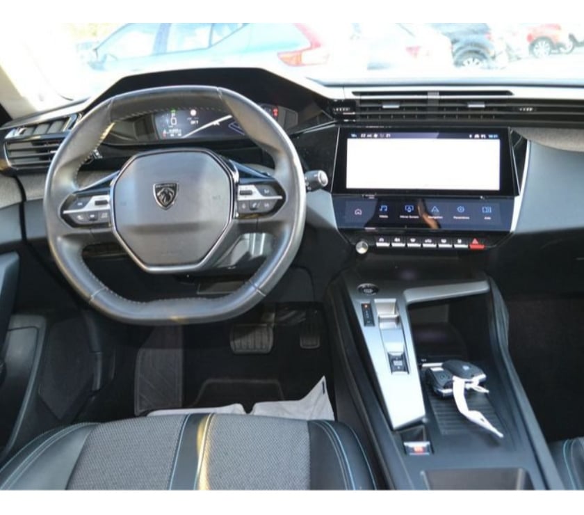 Voiture d'occasion Mayenne Laval - 53000 - Photos Vivastreet Peugeot 308 1.2 PURETECH 130CH S&S ALLURE EAT8